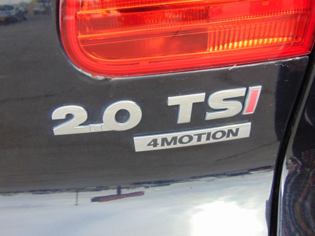 Volkswagen Tiguan S 4Motion 2012