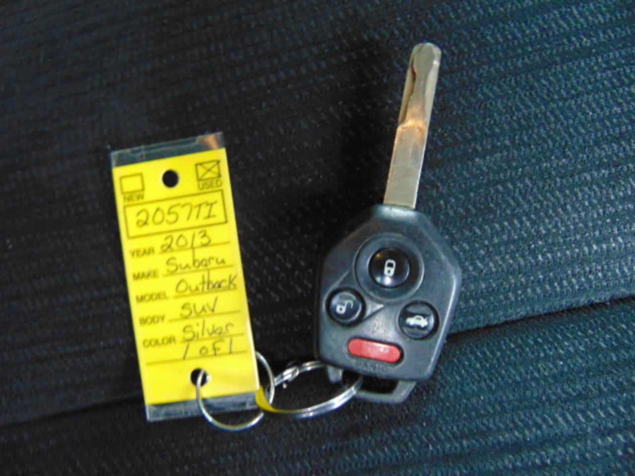 Subaru Outback 2.5i Premium 2013