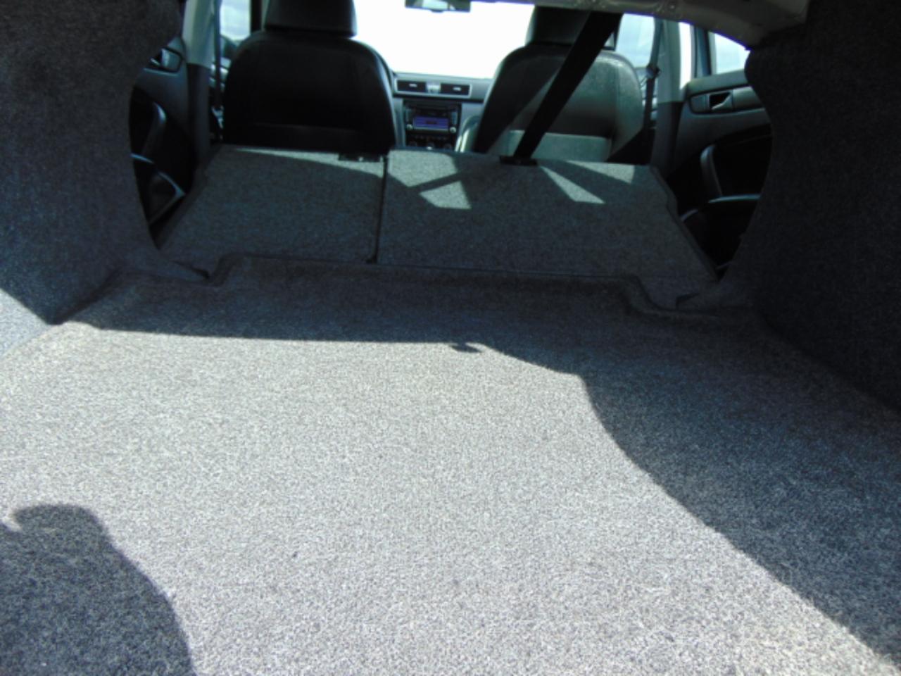 Volkswagen Passat 2.0L TDI SE AT 2014