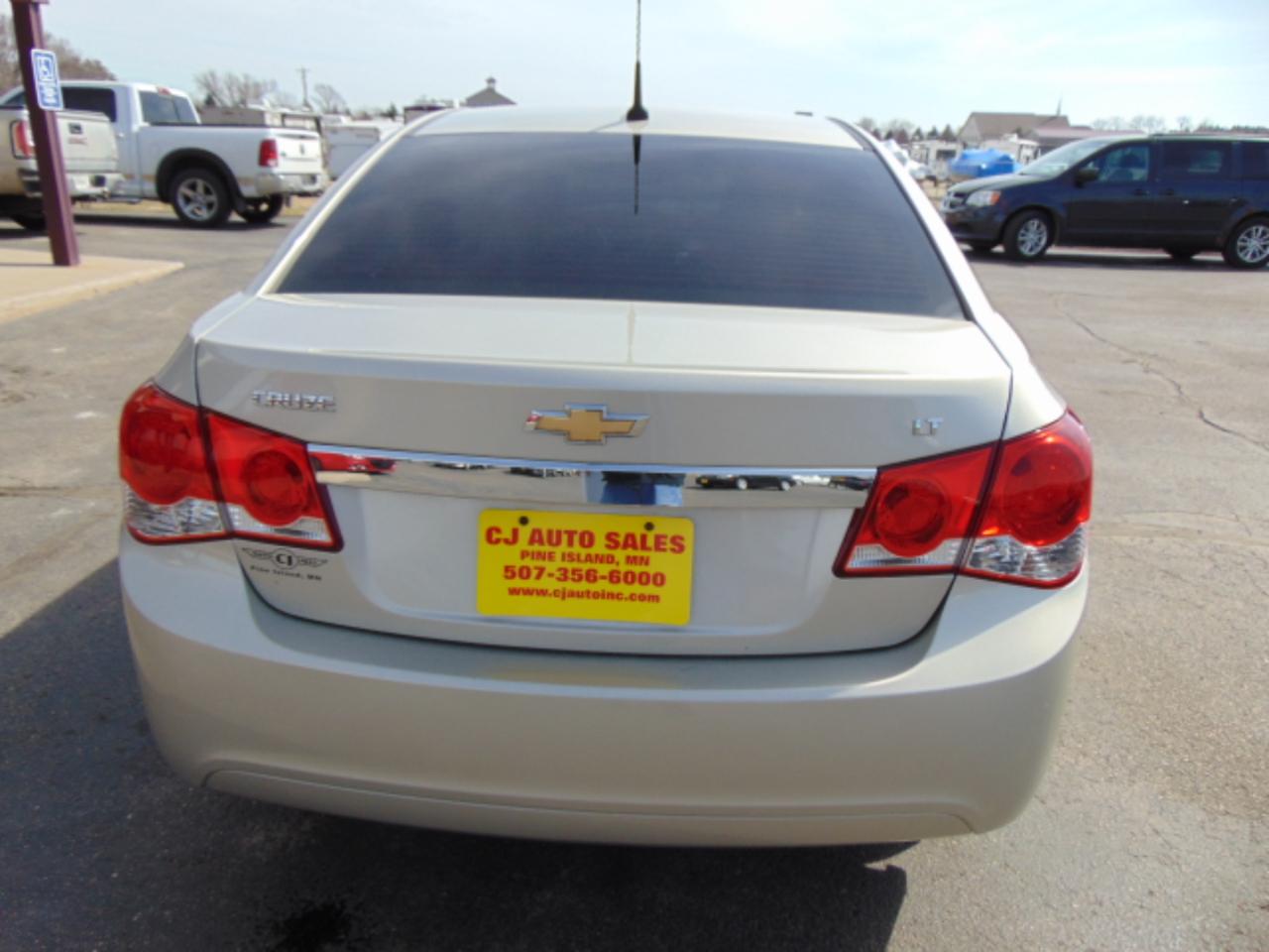 Chevrolet Cruze 1LT Auto 2013
