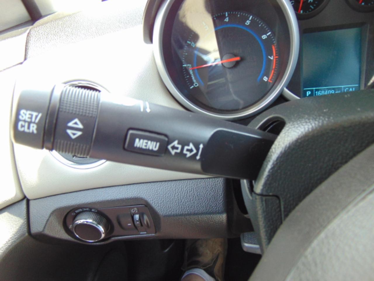 Chevrolet Cruze 1LT Auto 2013