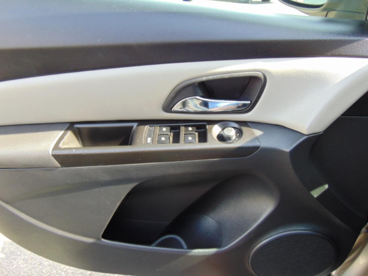 Chevrolet Cruze 1LT Auto 2013