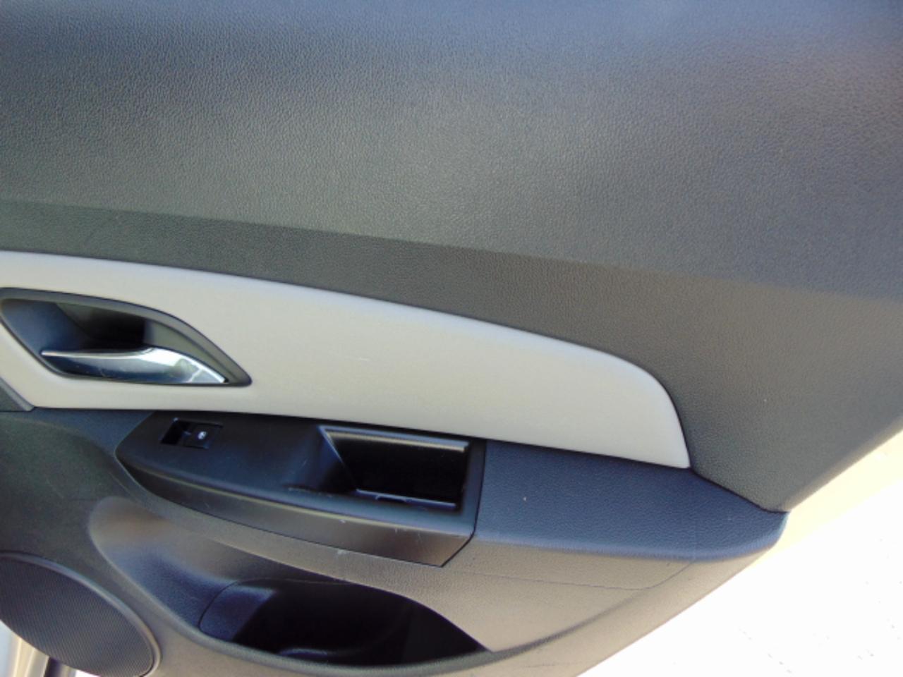 Chevrolet Cruze 1LT Auto 2013