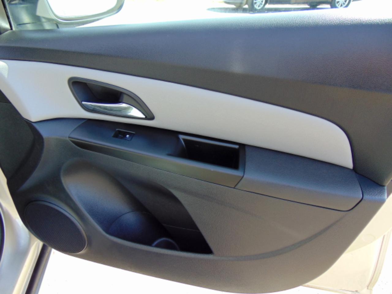 Chevrolet Cruze 1LT Auto 2013