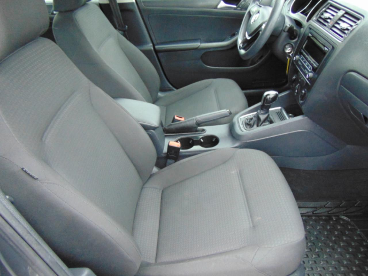 Volkswagen Jetta S 6A 2015