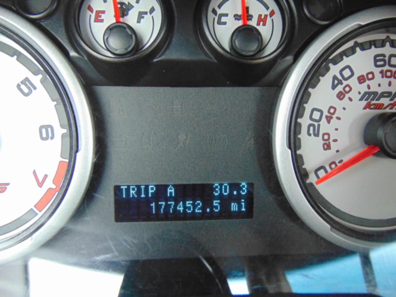 Ford Focus SE Sedan 2011