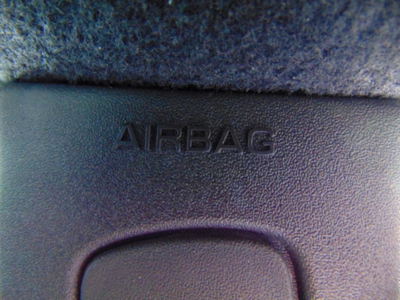 Ford Focus SE Sedan 2011