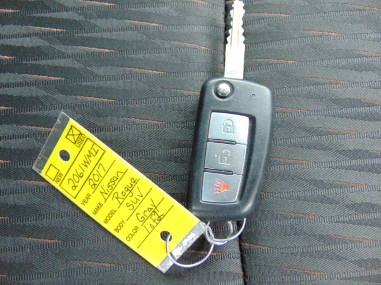 Nissan Rogue S AWD 2017