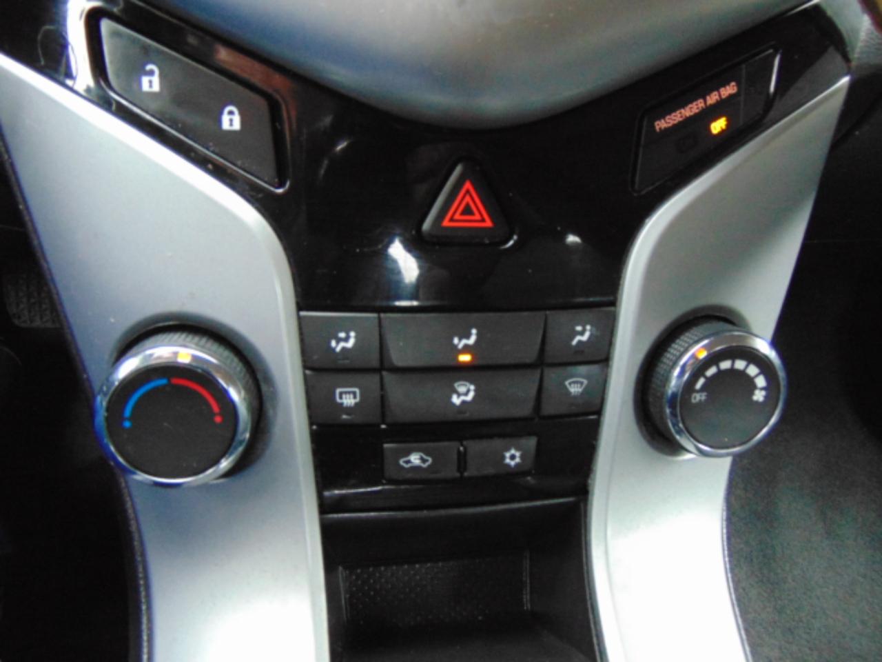 Chevrolet Cruze 1LT Manual 2014