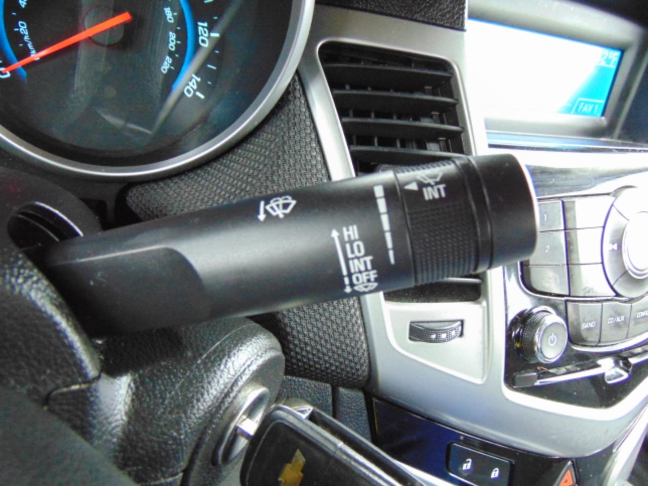 Chevrolet Cruze 1LT Manual 2014