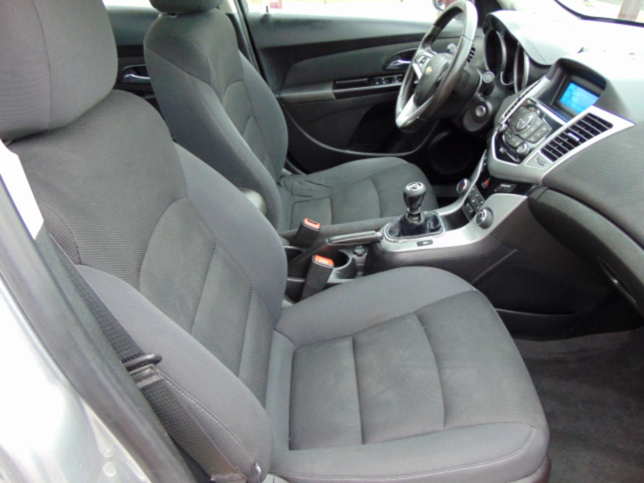 Chevrolet Cruze 1LT Manual 2014