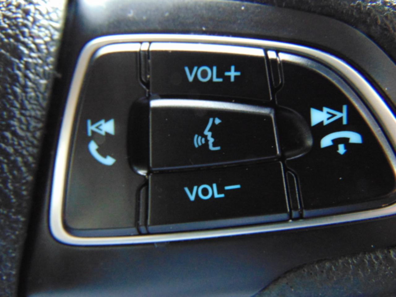 Ford Focus SE Hatch 2015