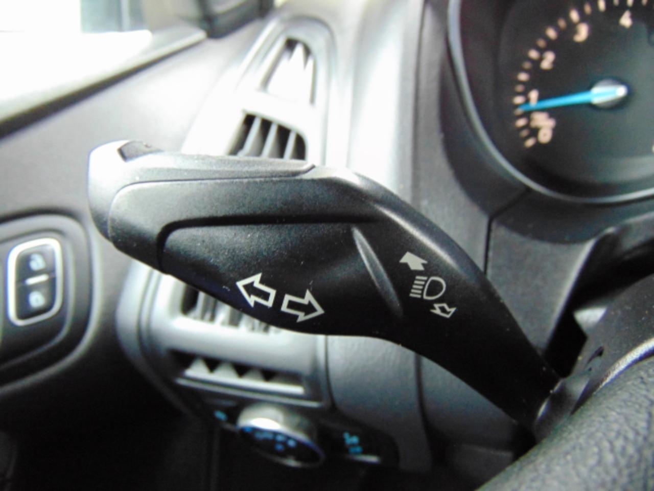 Ford Focus SE Hatch 2015