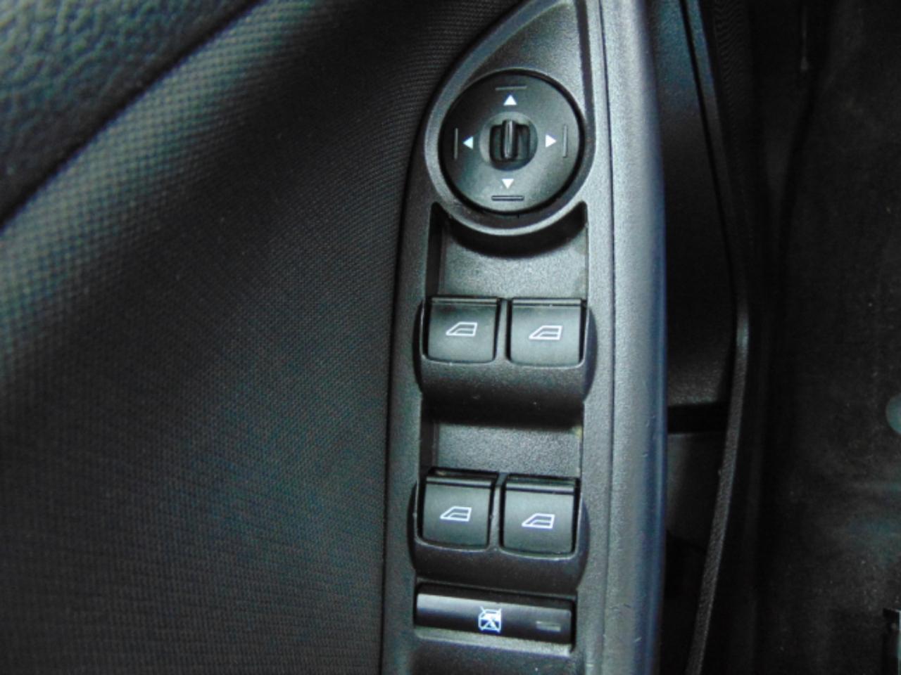 Ford Focus SE Hatch 2015