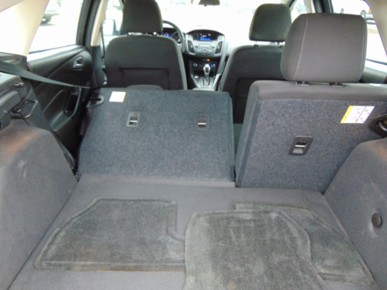 Ford Focus SE Hatch 2015