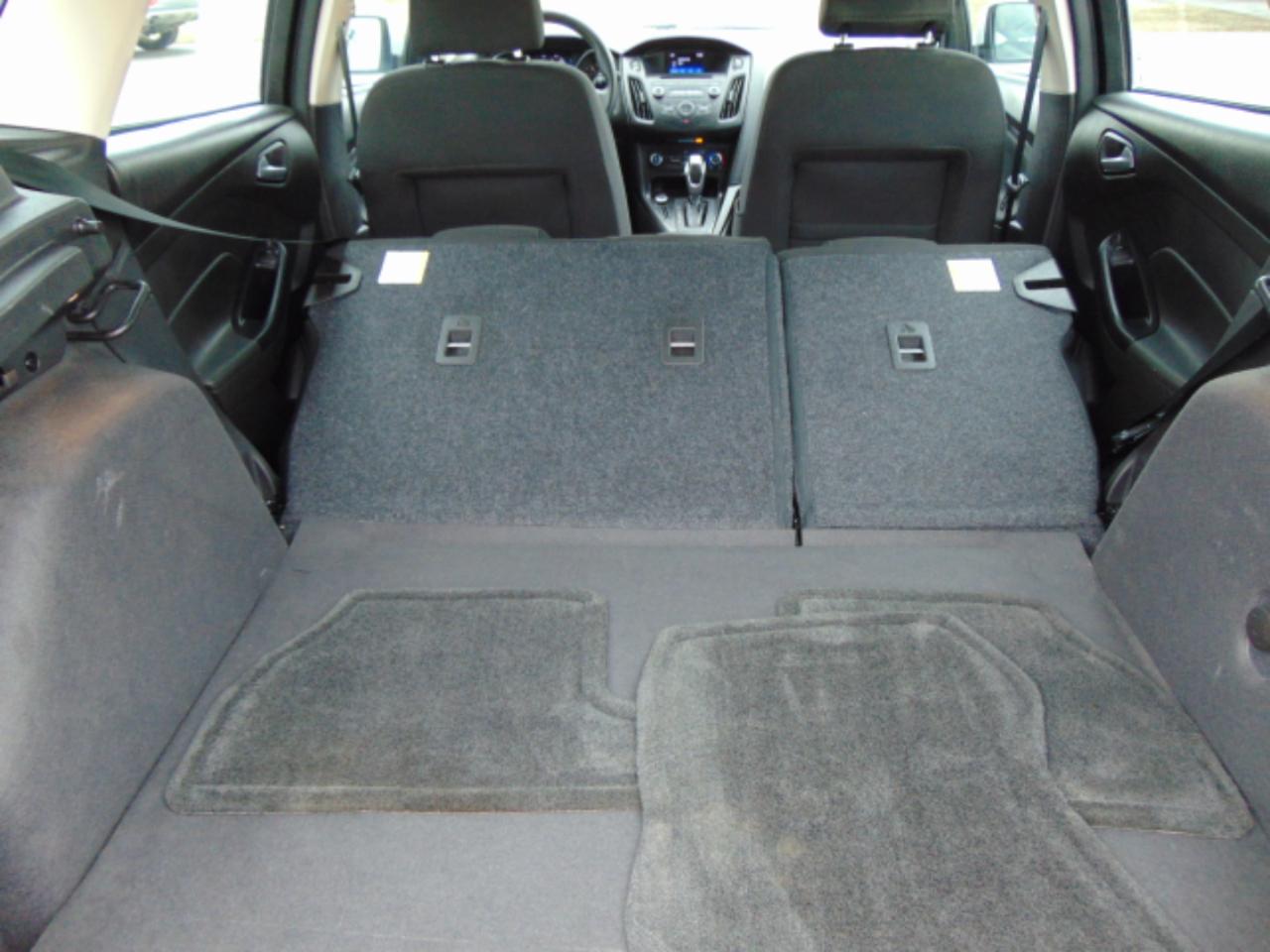 Ford Focus SE Hatch 2015