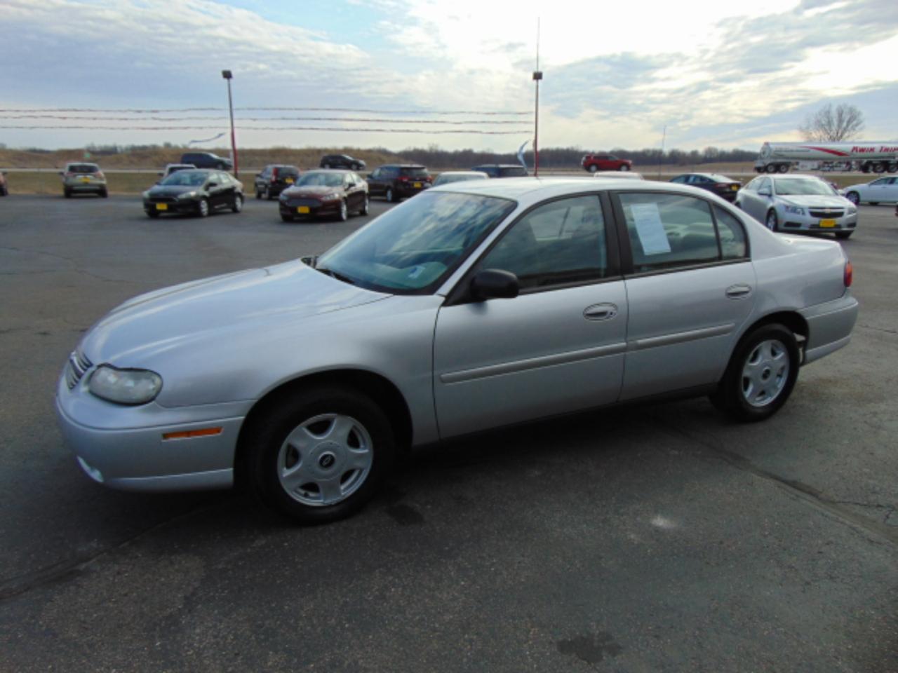 Chevrolet Malibu Base 2002