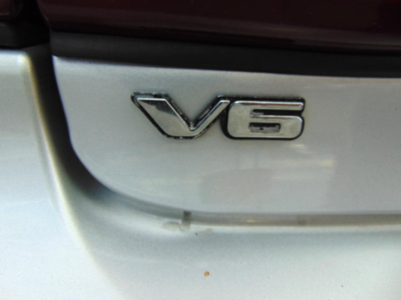 Chevrolet Malibu Base 2002