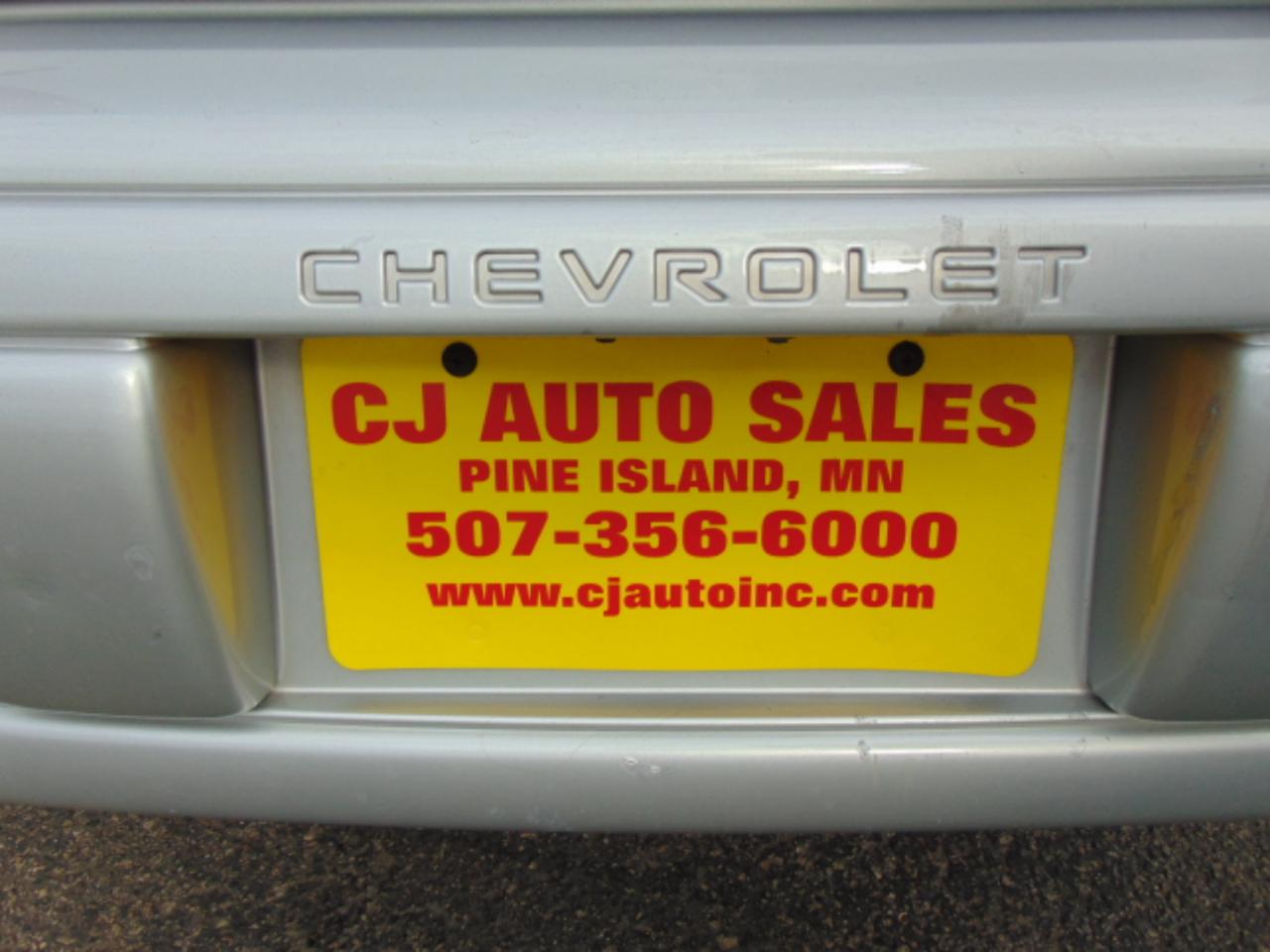 Chevrolet Malibu Base 2002