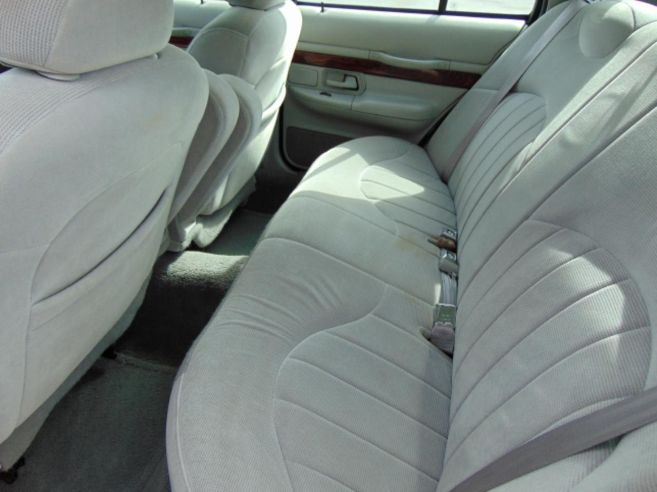 Mercury Grand Marquis GS 2000