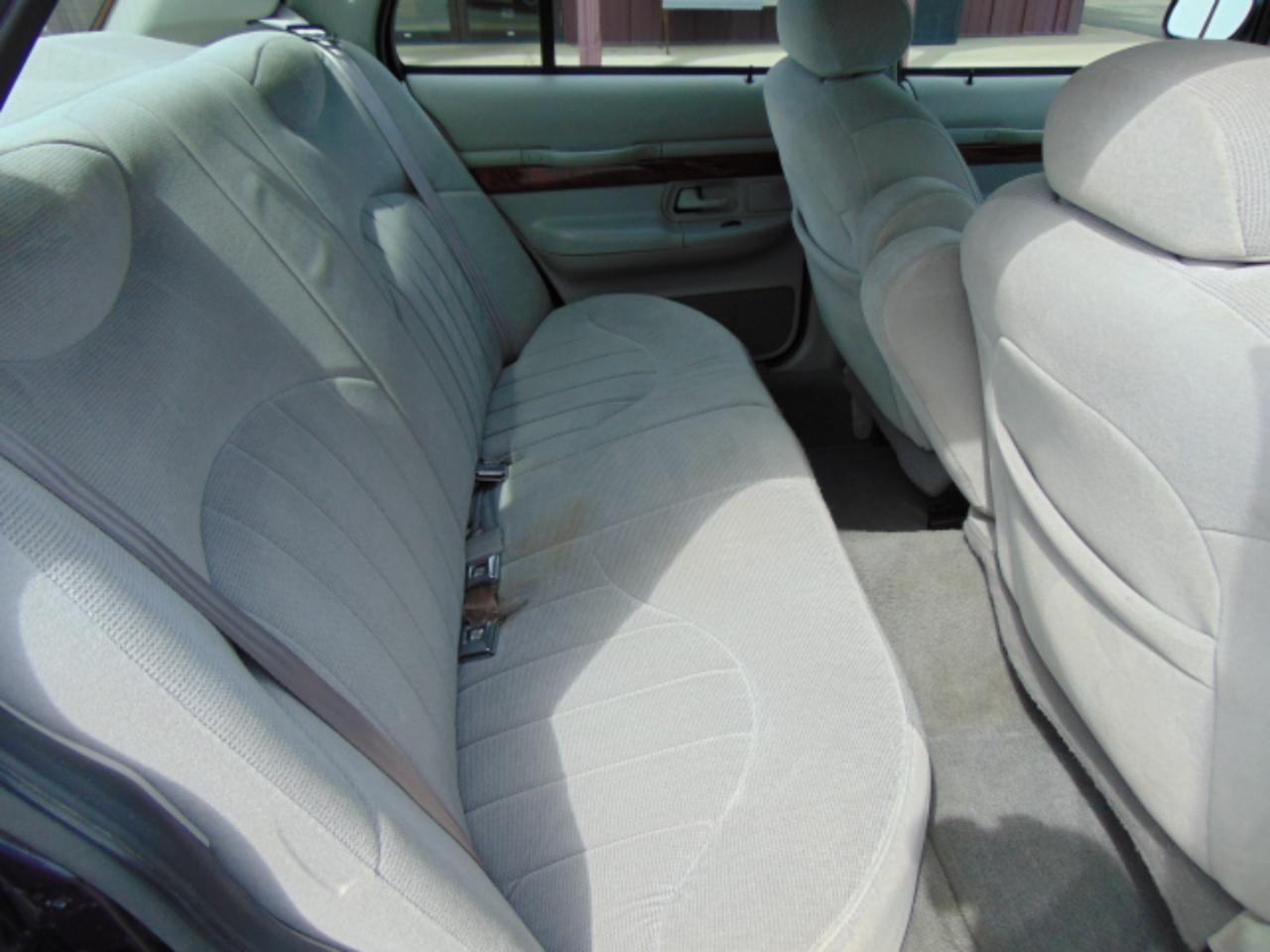 Mercury Grand Marquis GS 2000