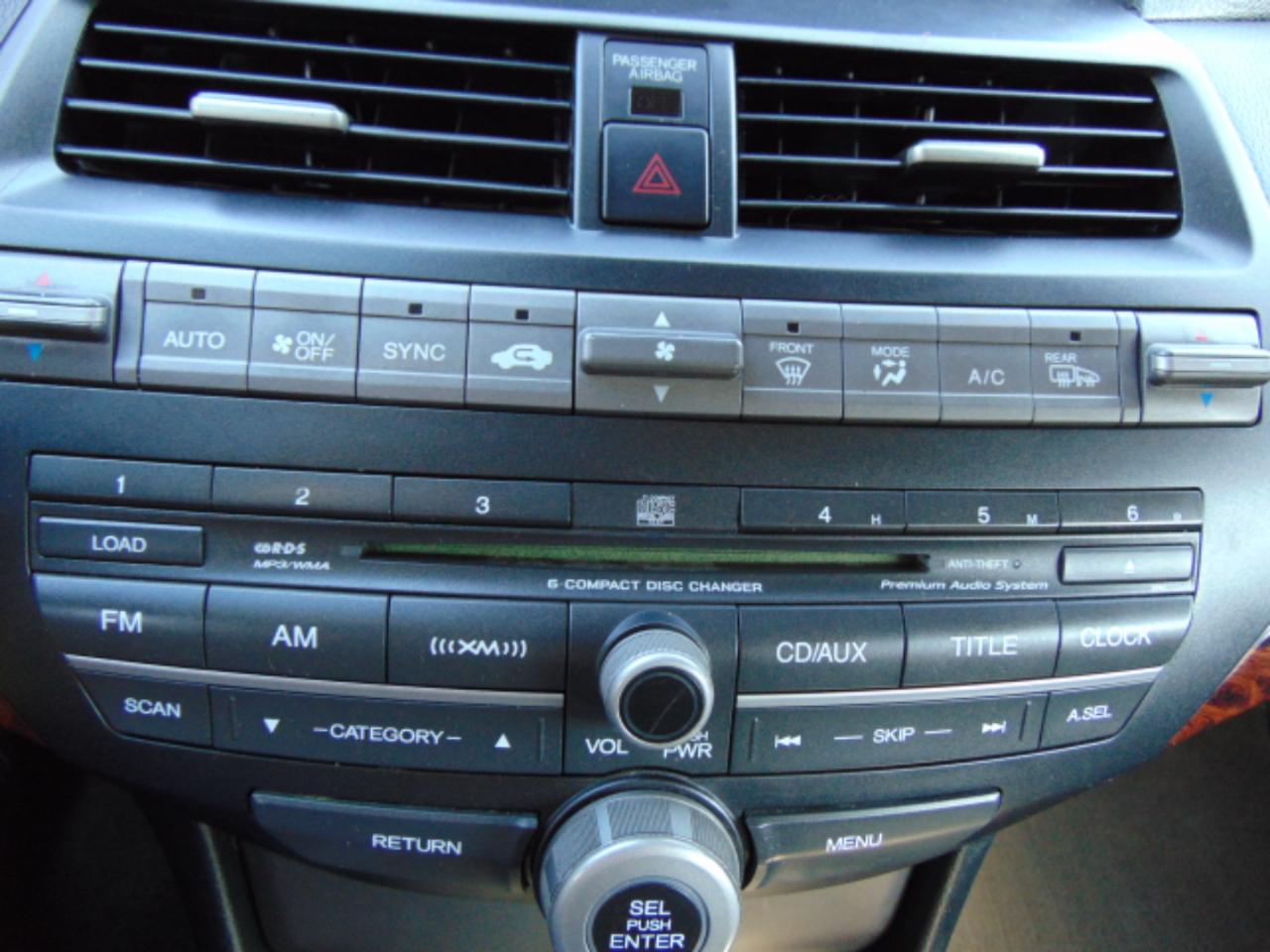 Honda Accord Crosstour EX-L 4WD 5-Spd AT 2011