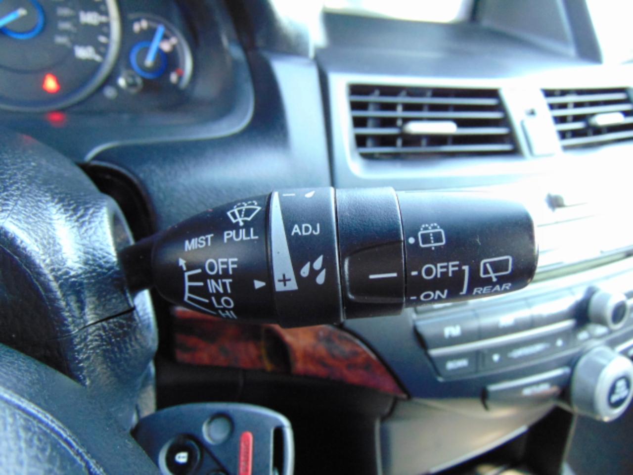 Honda Accord Crosstour EX-L 4WD 5-Spd AT 2011