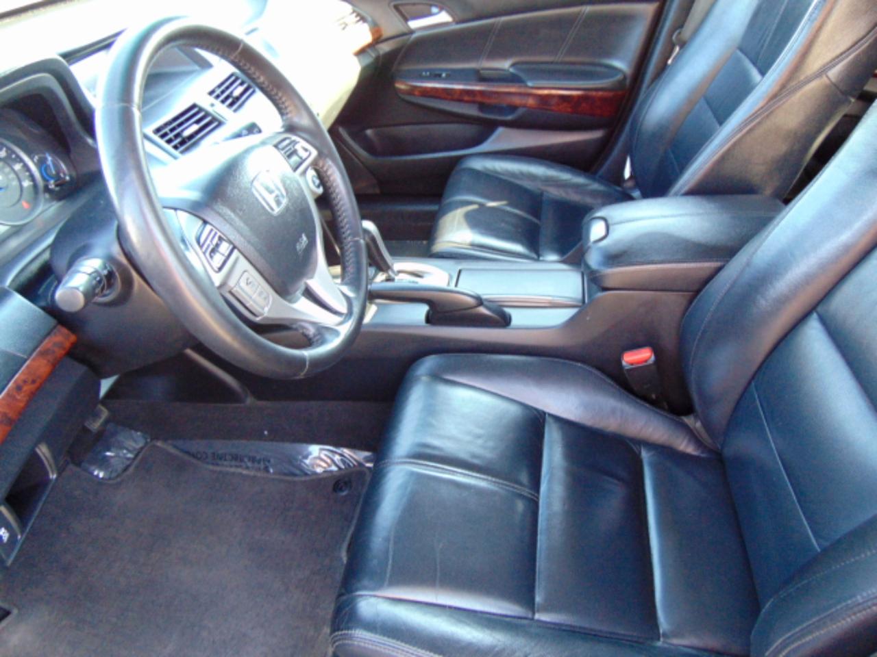 Honda Accord Crosstour EX-L 4WD 5-Spd AT 2011