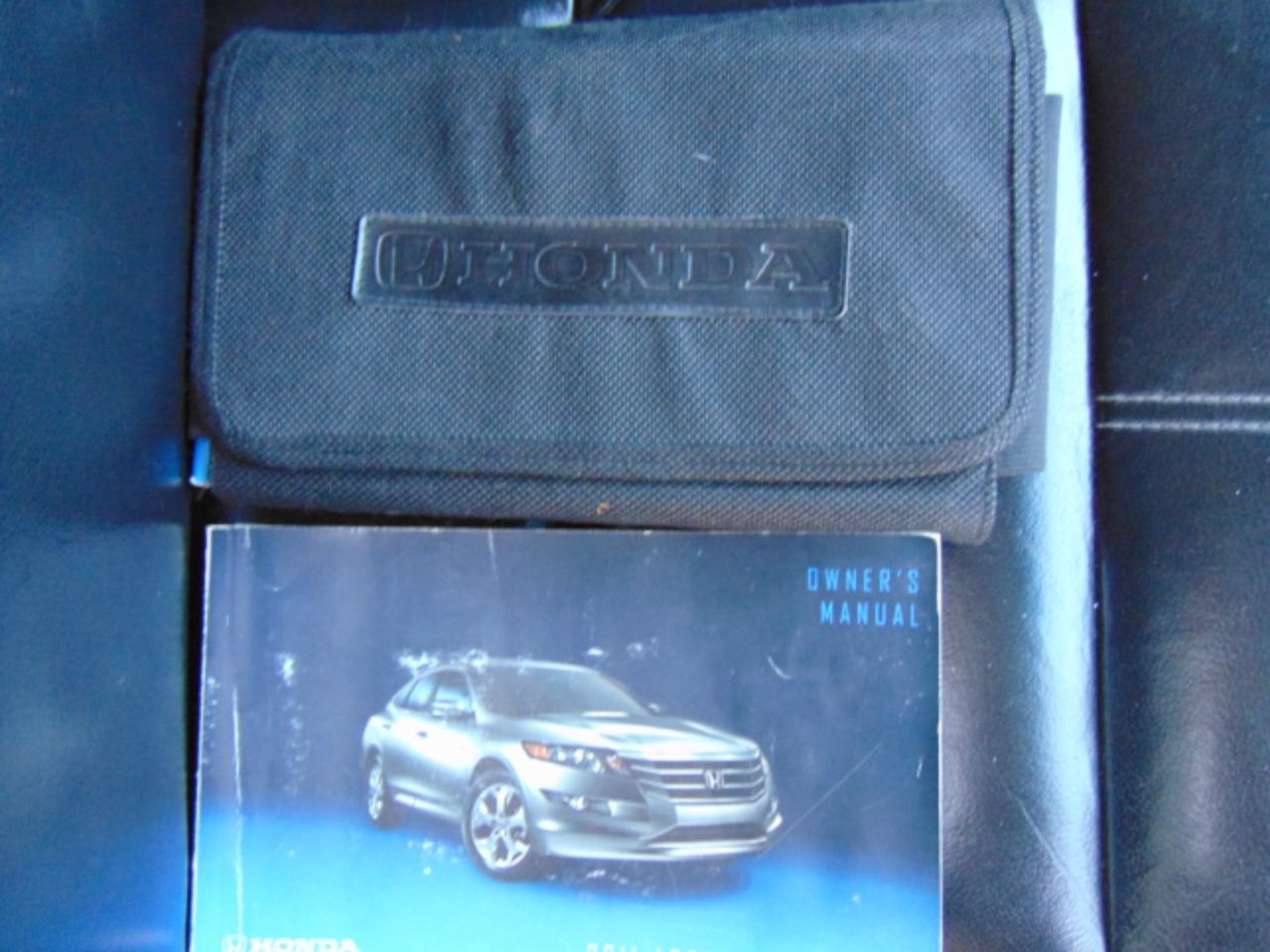 Honda Accord Crosstour EX-L 4WD 5-Spd AT 2011