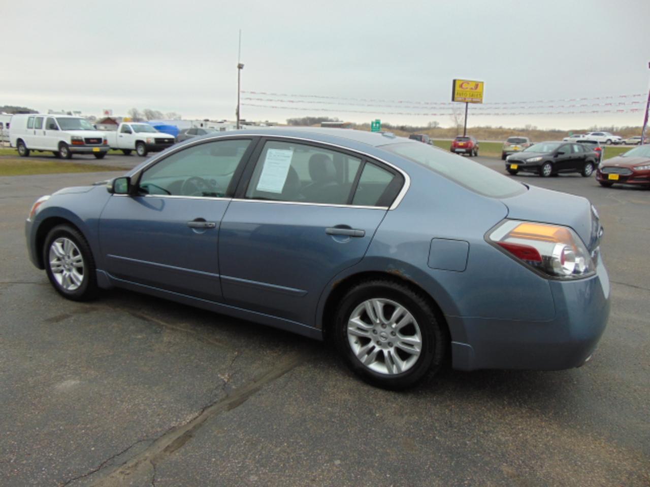 Nissan Altima 2.5 SL 2010