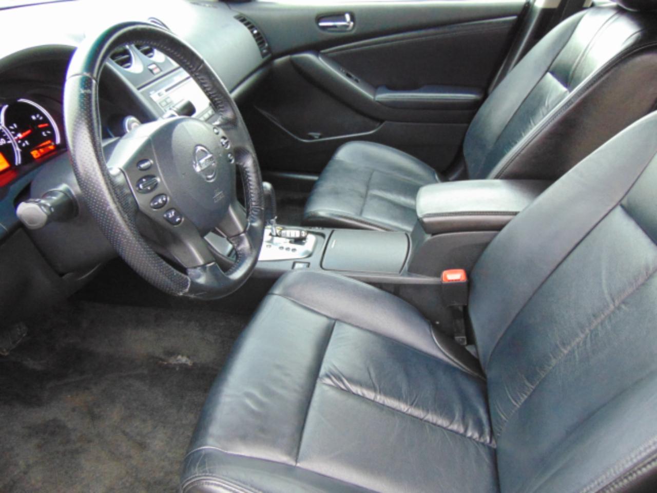 Nissan Altima 2.5 SL 2010