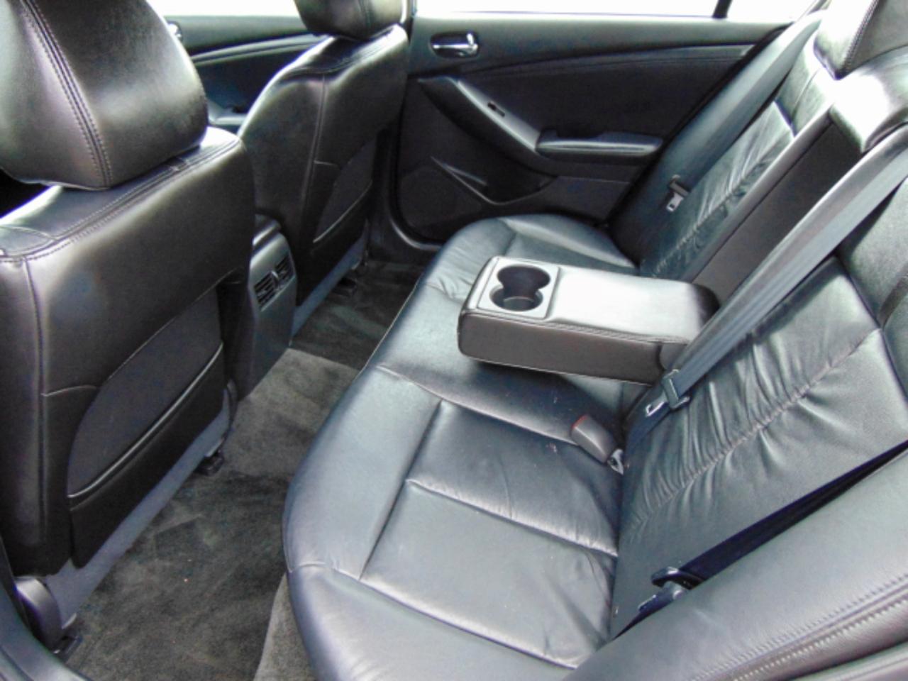 Nissan Altima 2.5 SL 2010