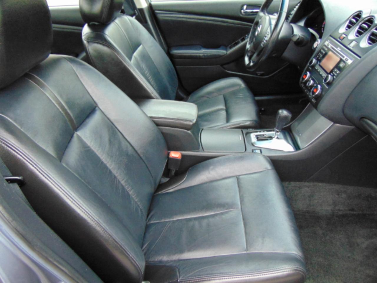 Nissan Altima 2.5 SL 2010