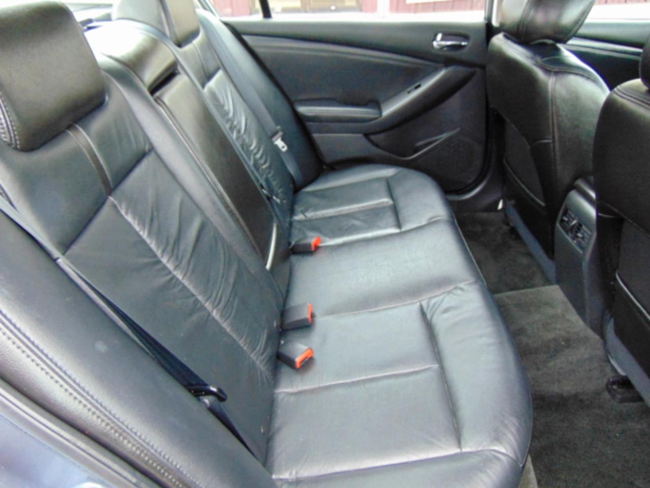 Nissan Altima 2.5 SL 2010