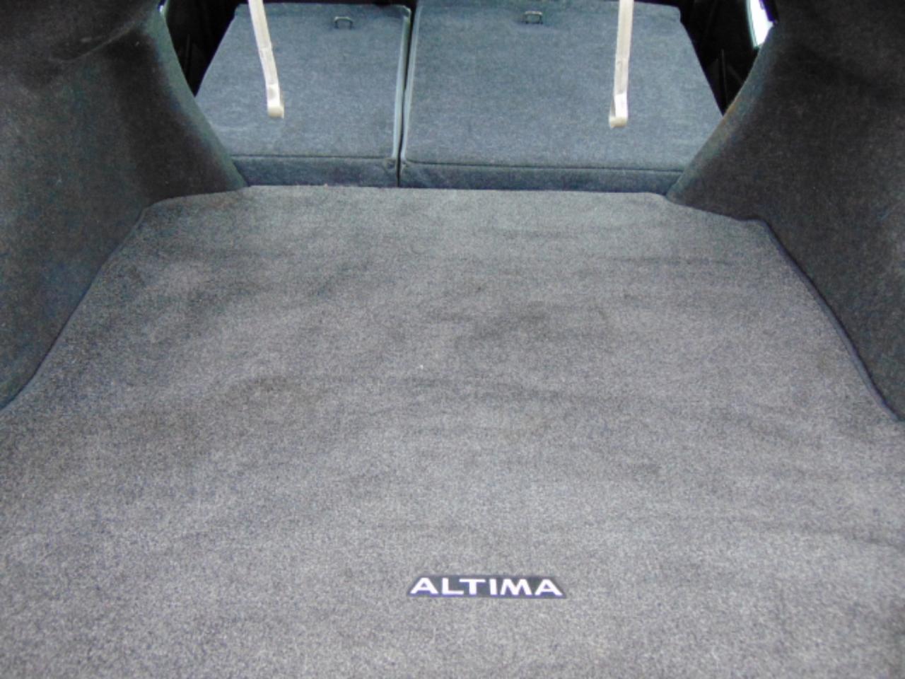 Nissan Altima 2.5 SL 2010