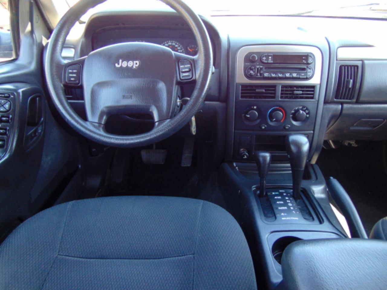 Jeep Grand Cherokee Laredo 4WD 2003