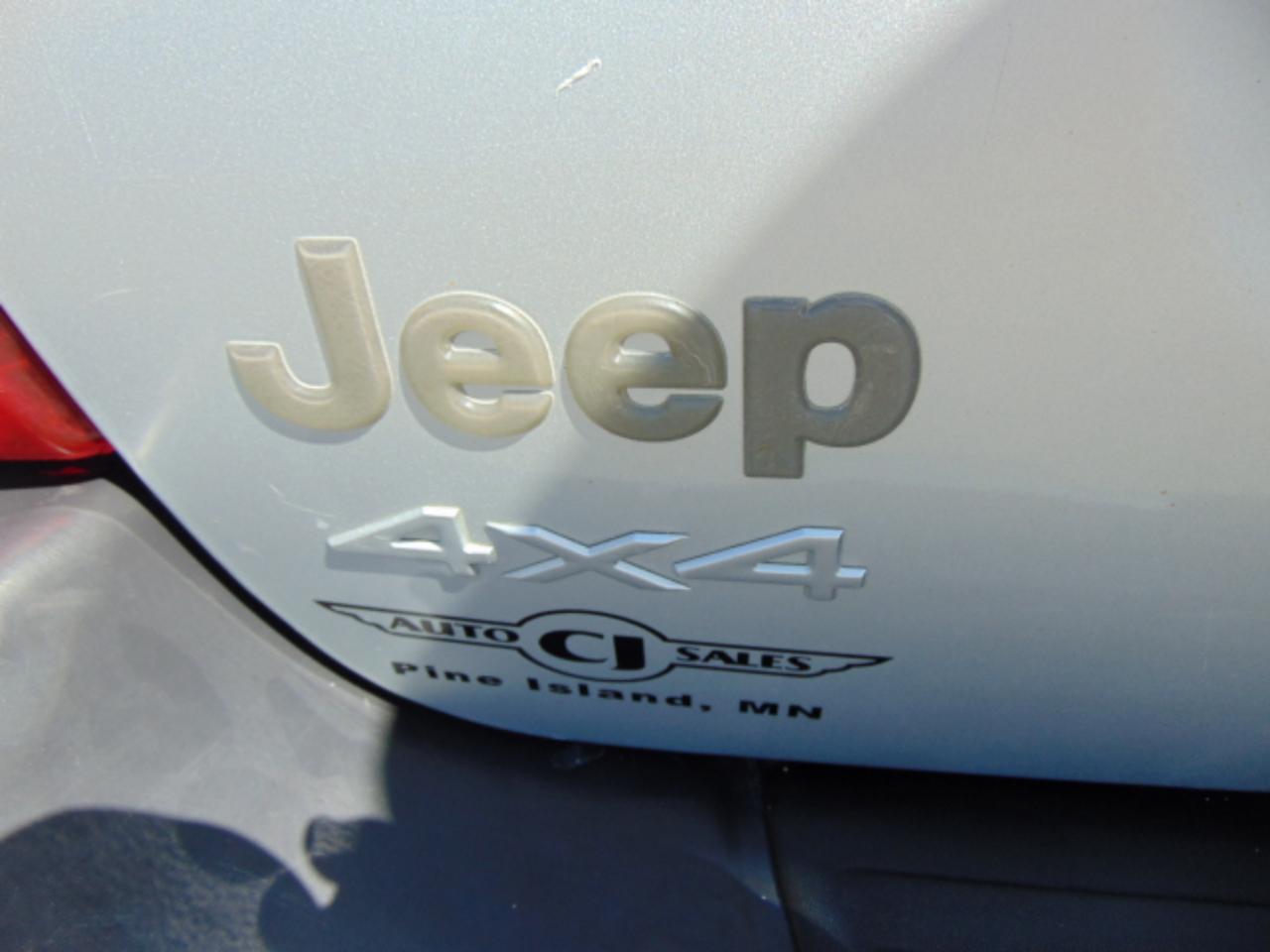 Jeep Grand Cherokee Laredo 4WD 2003