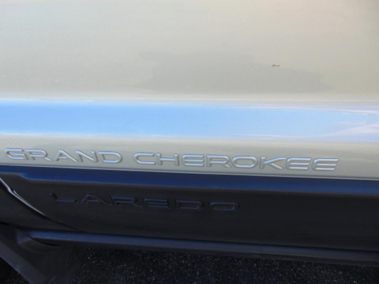 Jeep Grand Cherokee Laredo 4WD 2003