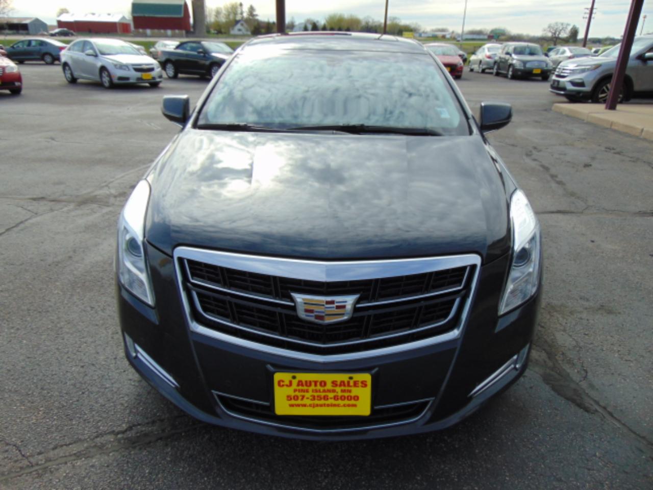 Cadillac XTS Luxury AWD 2016