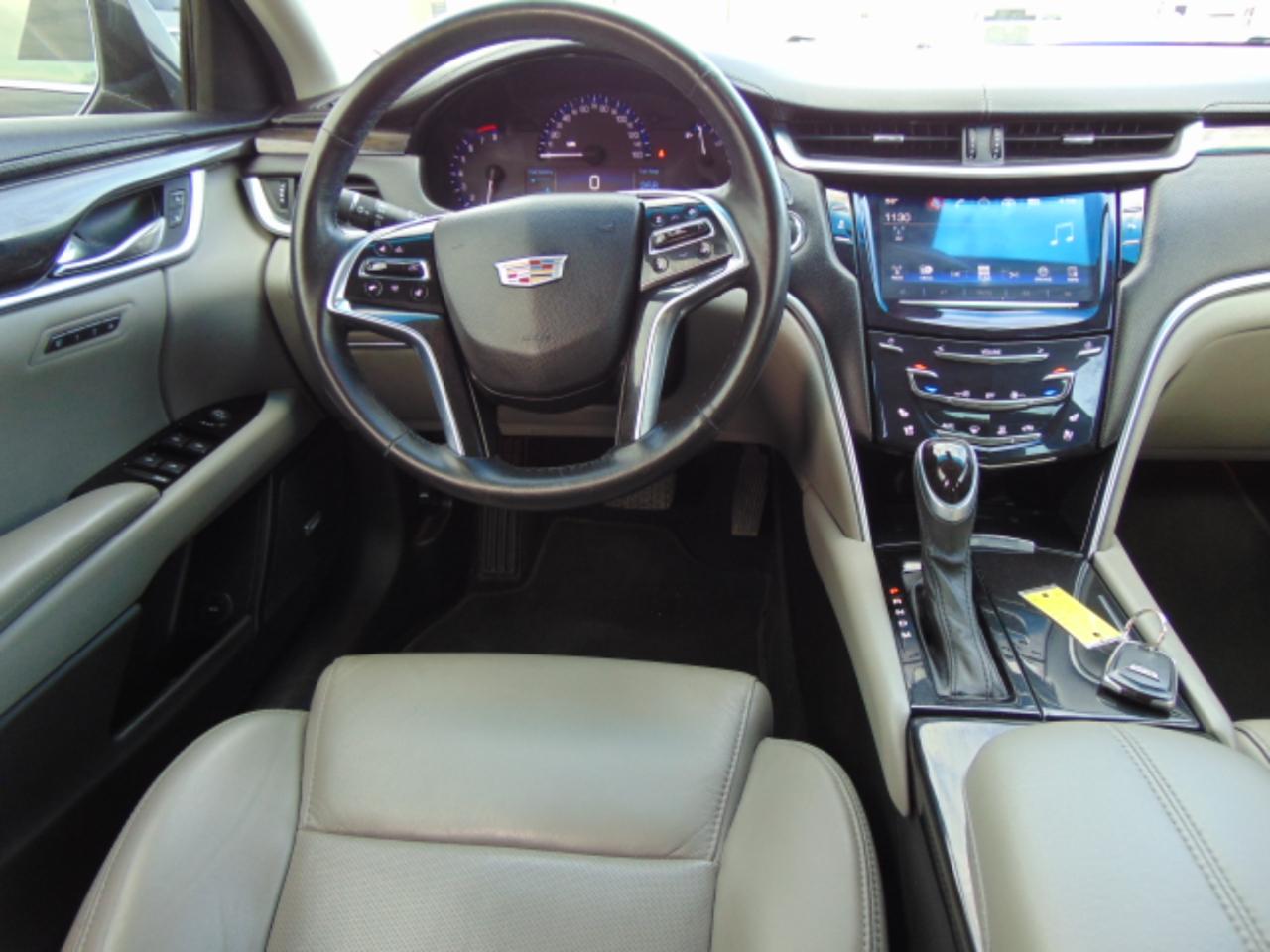 Cadillac XTS Luxury AWD 2016