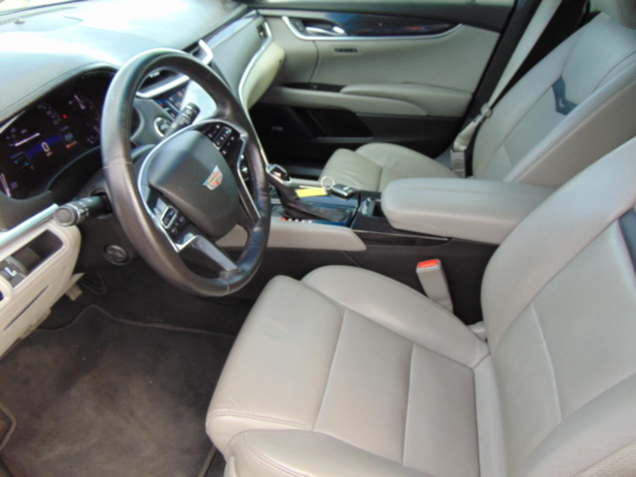 Cadillac XTS Luxury AWD 2016