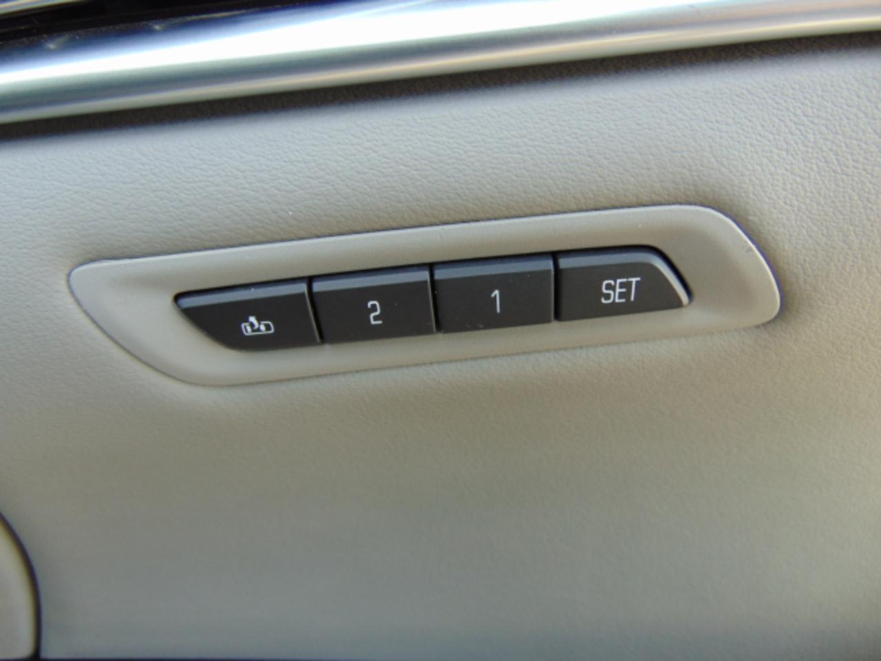 Cadillac XTS Luxury AWD 2016