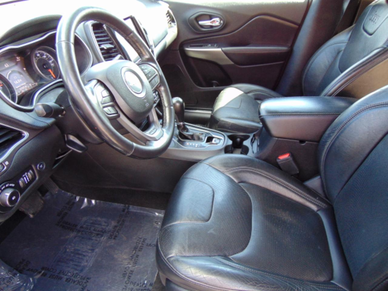 Jeep Cherokee Limited 4WD 2020