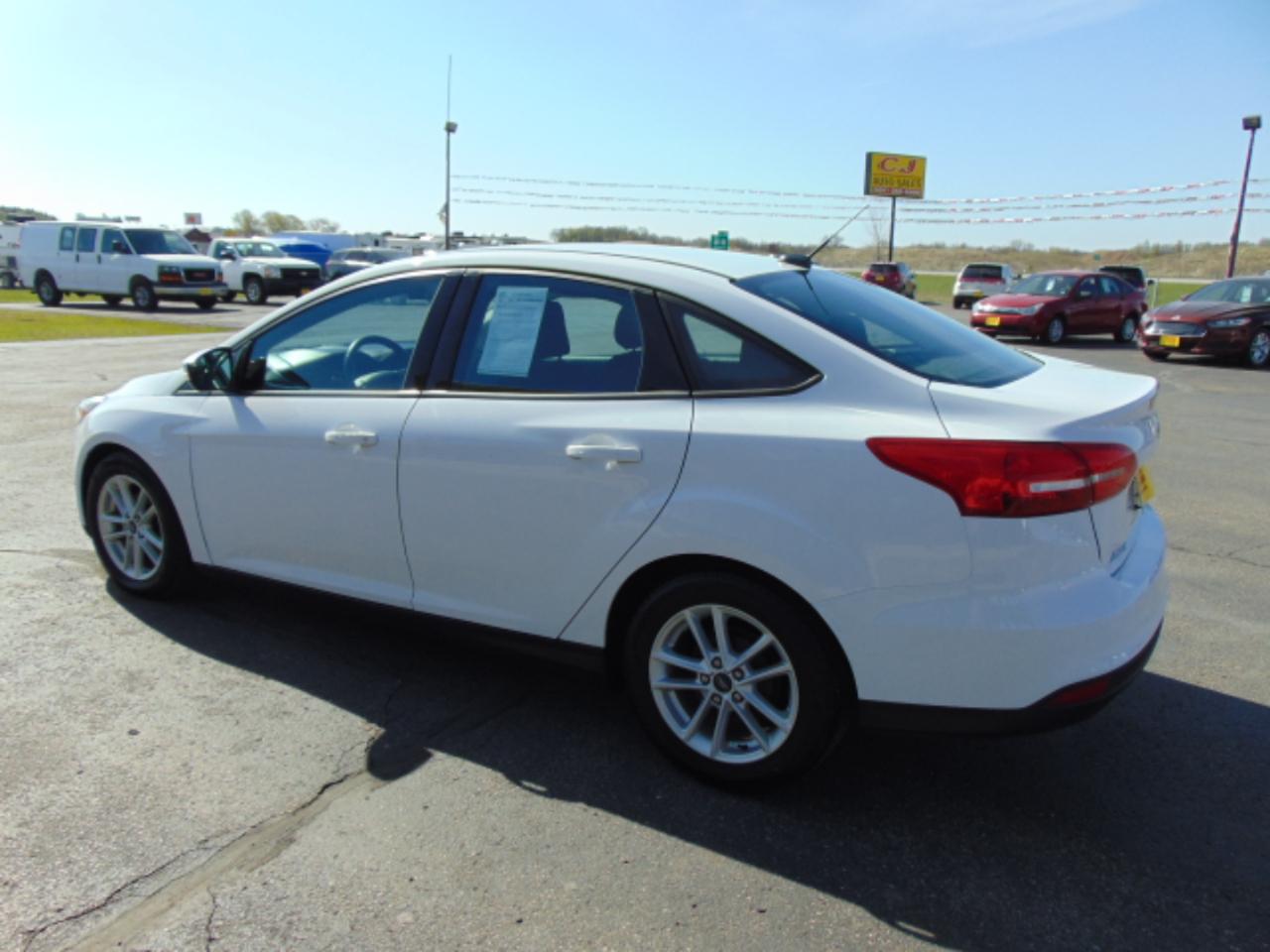 Ford Focus SE Sedan 2018