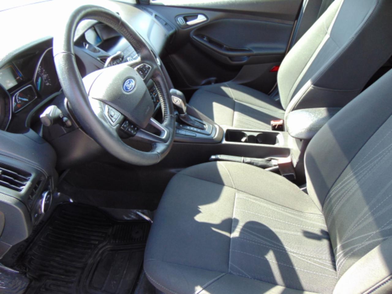 Ford Focus SE Sedan 2018