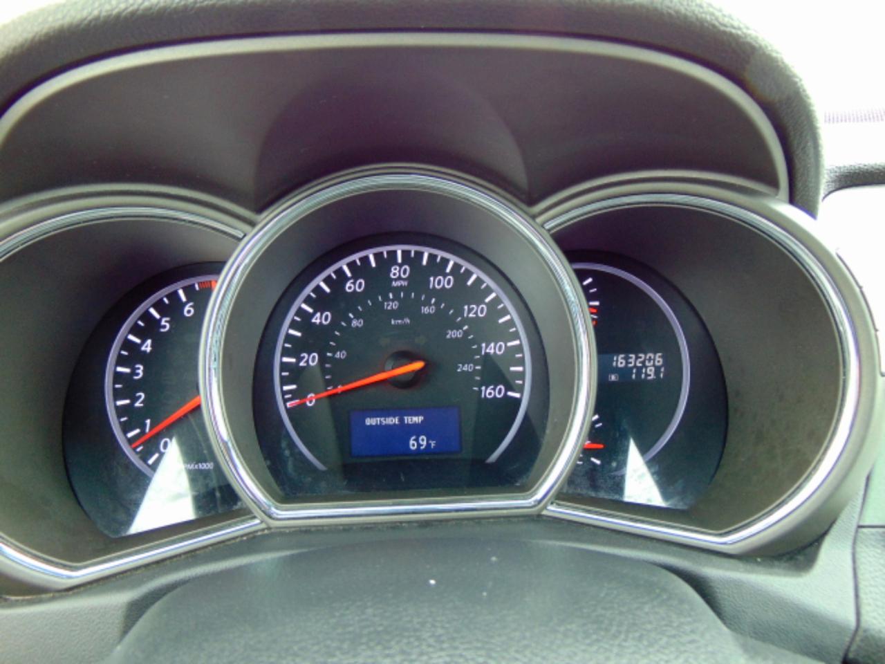 Nissan Murano SL AWD 2012