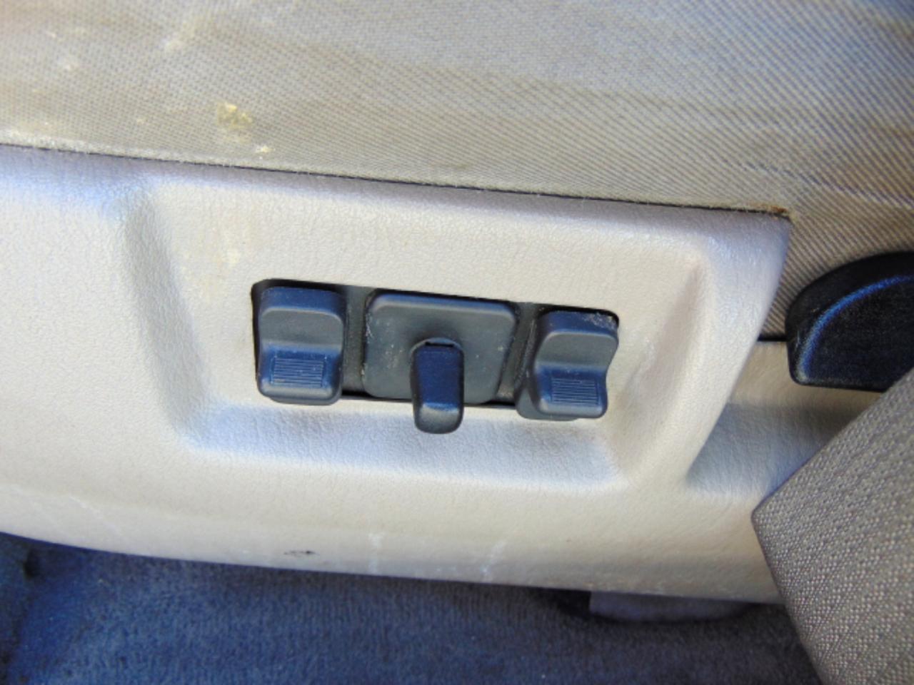 Jeep Grand Cherokee Laredo 4WD 2003