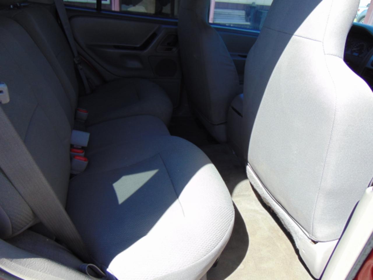 Jeep Grand Cherokee Laredo 4WD 2003