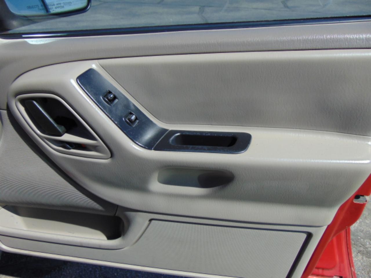 Jeep Grand Cherokee Laredo 4WD 2003