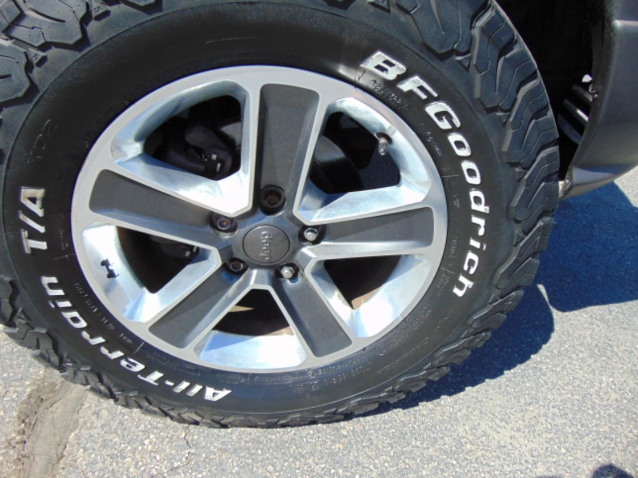 Jeep Grand Cherokee Laredo 4WD 2003